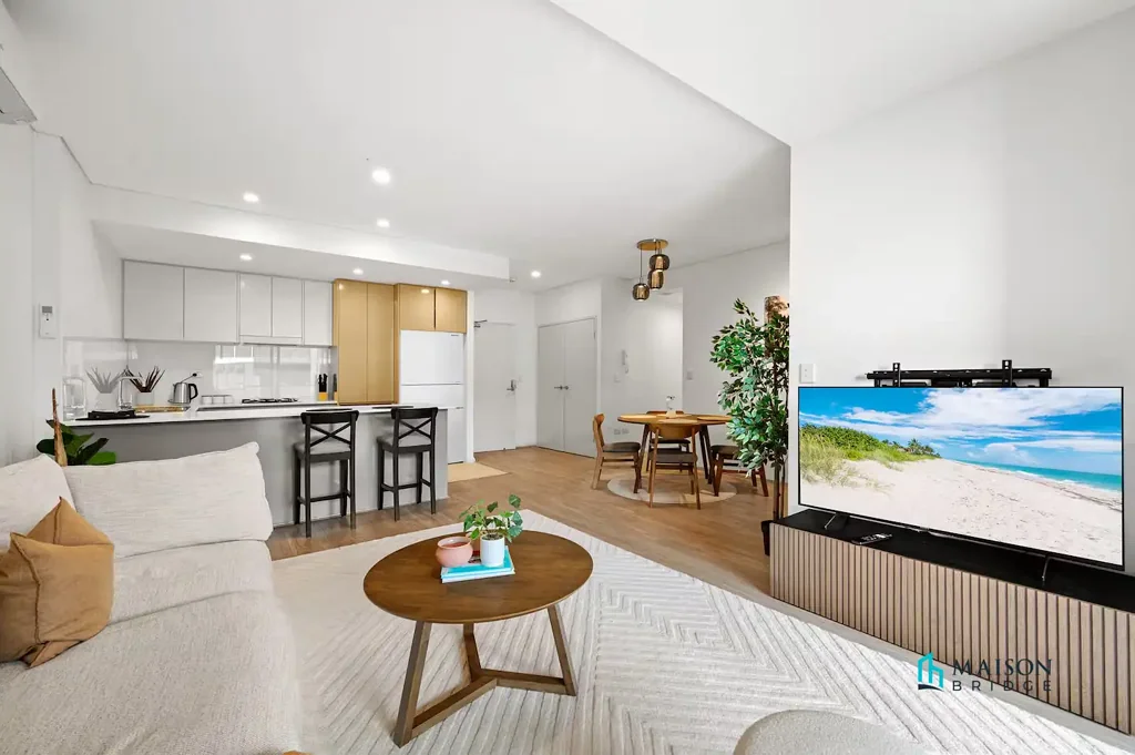 Fully Furnished 2 Bed Apartment with Study | Conditioning Throughout | Prime Ryde Location