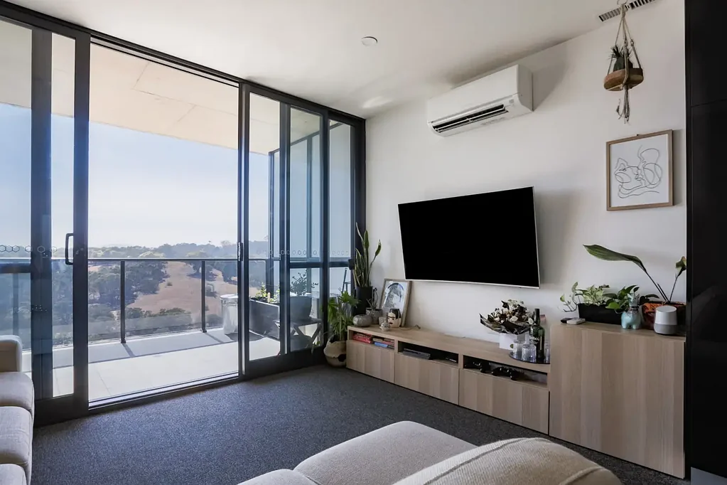 Immaculate One Bedroom Apartment with Fantastic Views at 'Wayfarer'