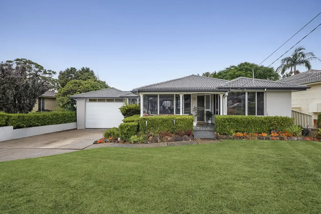 69 Lavinia Street, Seven Hills, NSW 2147