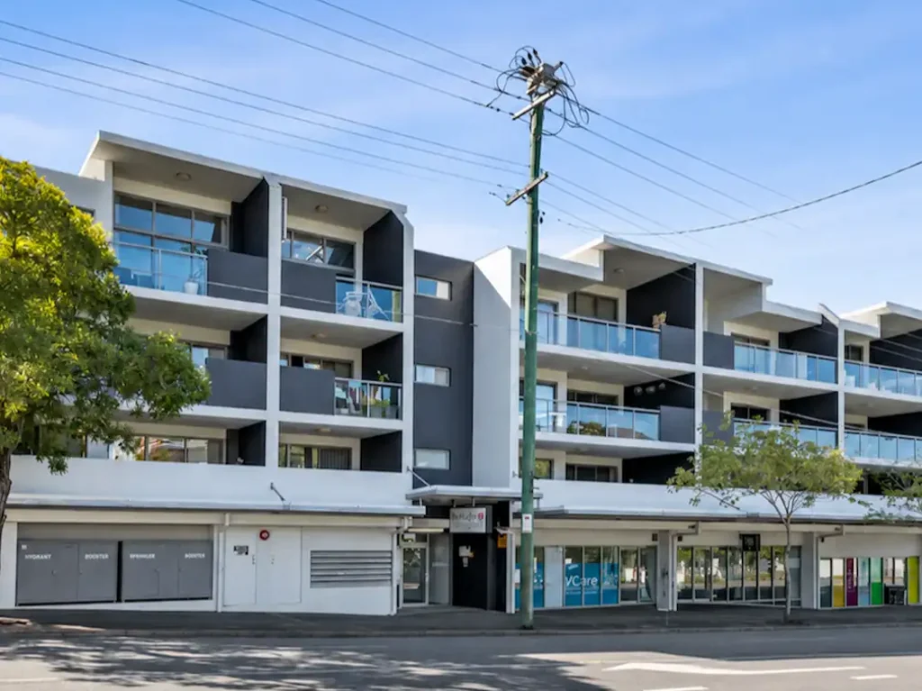 Bowen Hills 2 Bedroom Move In Ready Inner City Apartment - Lifestyle, Location & Convenience
Offers over $750,000