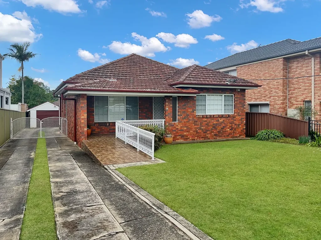 RECENTLY RENOVATED FOUR BEDROOM FAMILY HOME!