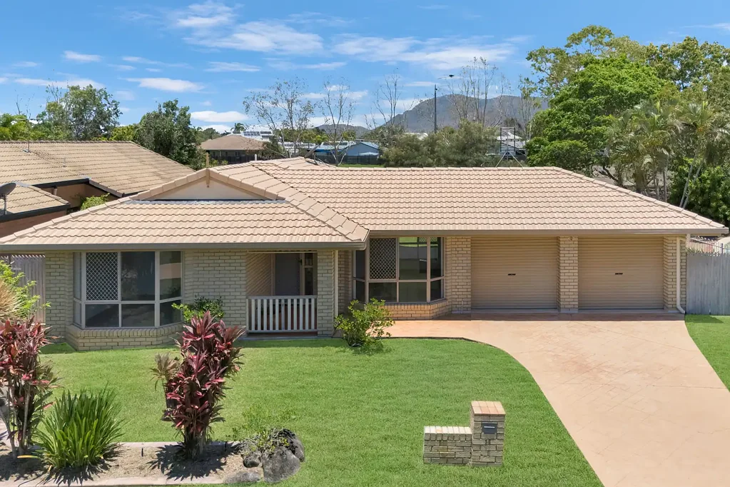 11 Flame Court, Kirwan, QLD 4817