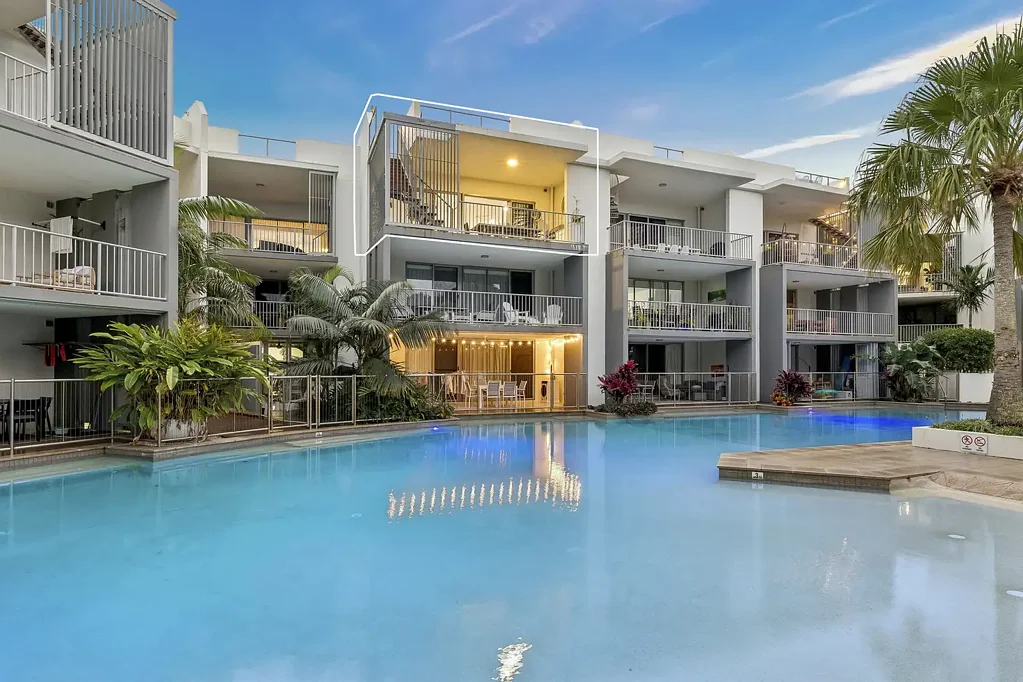 Casuarina 3房  Luxury Top-Floor Apartment Opposite Casuarina Beach