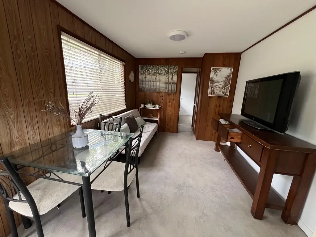 Short term 2 Bedroom Self Contained beautiful home