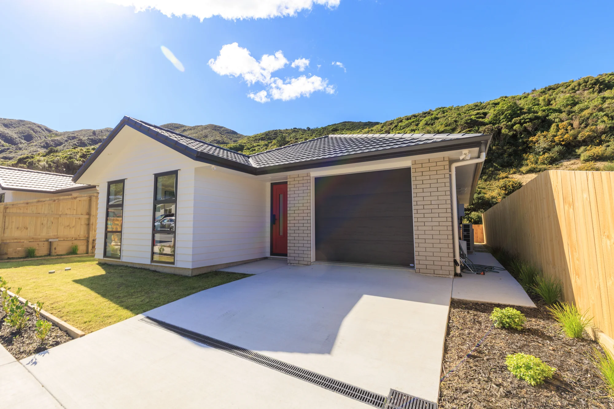 Crofton Downs 4房  Premium Easy Living - Ready Now!