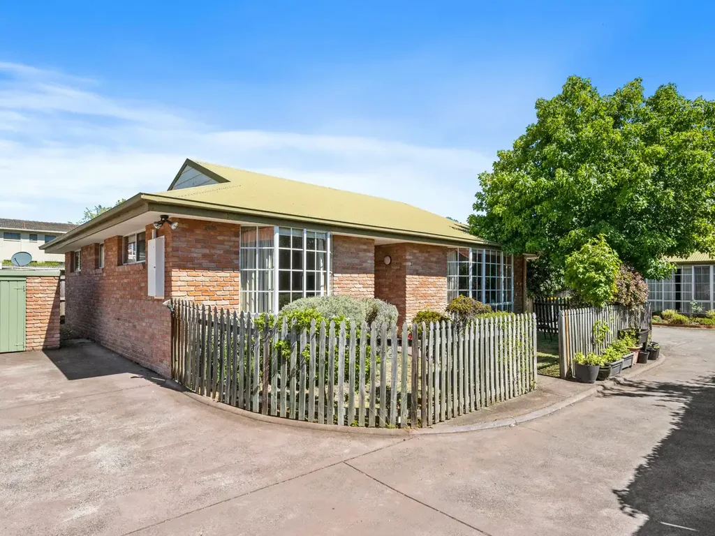 2/36 Grosvenor Street, Sandy Bay, TAS 7005