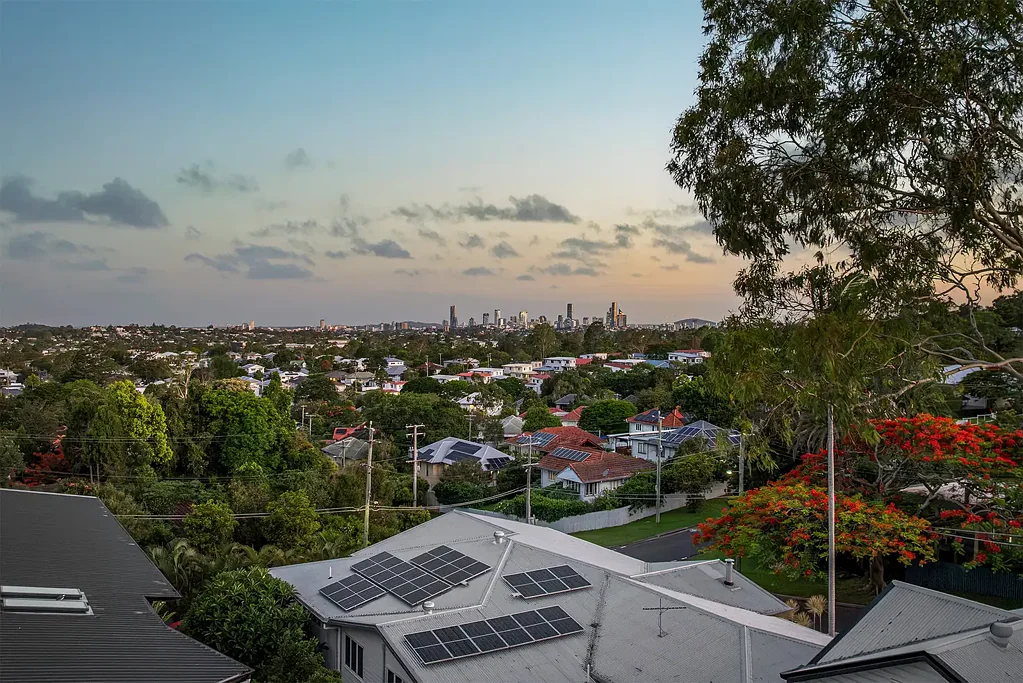 Mitchelton A Hilltop Sanctuary of Rare Scale and Privacy