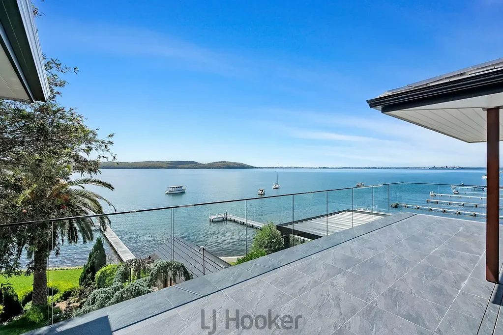 Carey Bay 3 Bedroom ONE OF A KIND, ABSOLUTE WATERFRONT