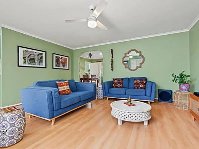 客厅 - Unit 1/17 Rosella Street, Bongaree, QLD 4507