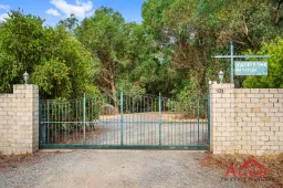 131 Taylor Rd, Forrestdale