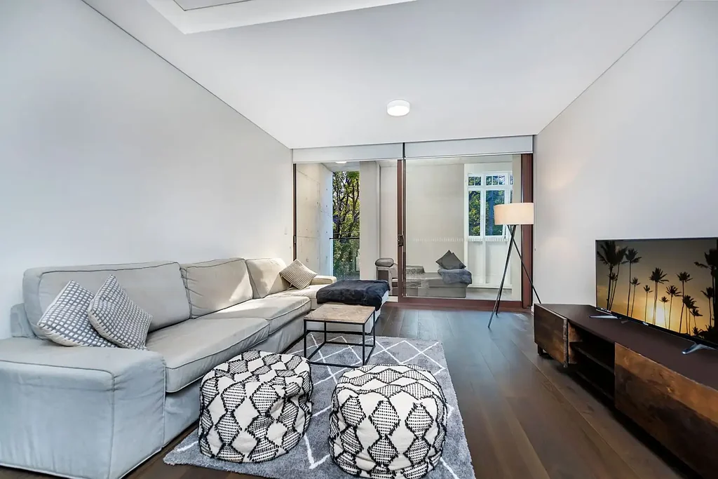 Chic & Spacious Apartment in Boutique Marrickville Complex!