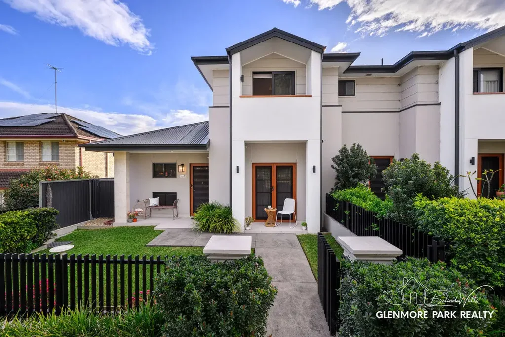 Glenmore Park 2Zimmer Over 55s Living, Stylish & Effortless