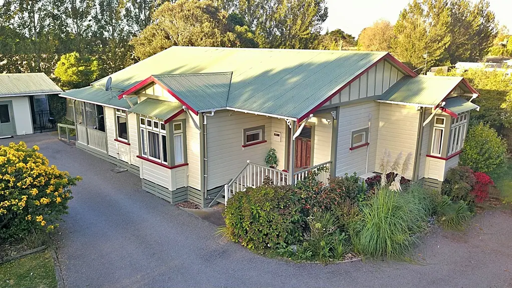 Foxton 3房  Well Maintained Villa Awaits You