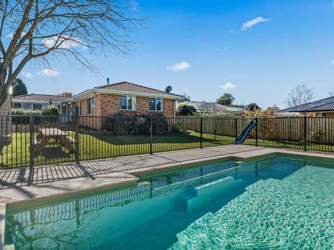 Bowral 4 Bedroom Impressive Family Home with Space for Everyone