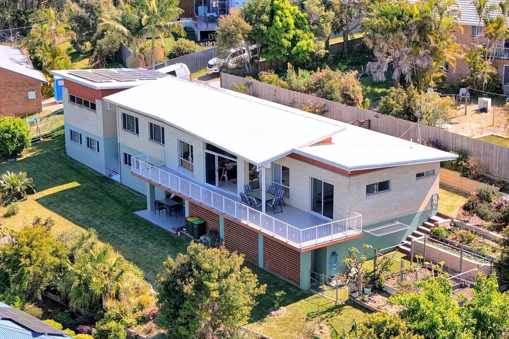 Forster 5 Bedroom An Amazing Opportunity Awaits on 'The Ridge'.