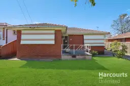 140 LUCRETIA RD, Seven Hills