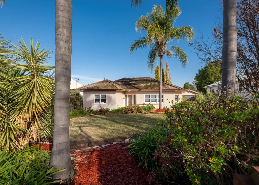 107 Flint Street, Forbes, NSW 2871