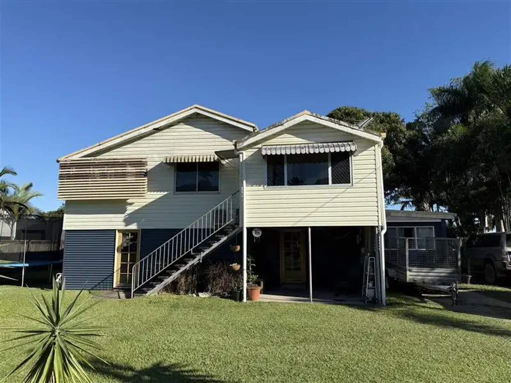 Marian 4ਬੈੱਡਰੂਮ Large family friendly home in the heart of the Pioneer Valley