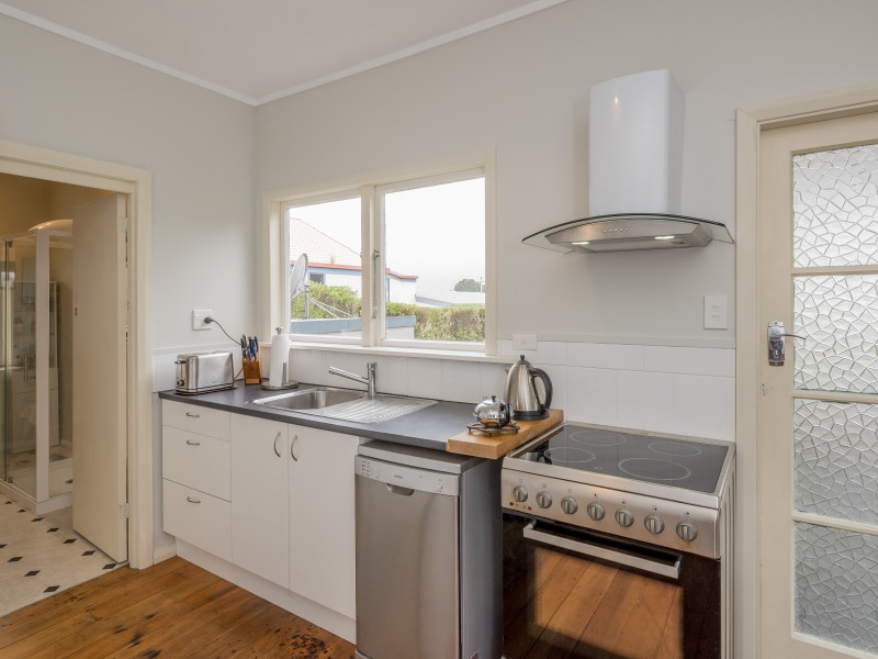 47 Bluegum Road, Paraparaumu Beach, Kapiti Coast, 2房, 1浴