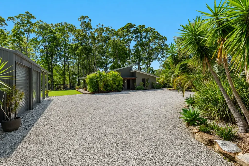 Woombah 3房  Owners Purchased Elsewhere � Exceptional Lifestyle Opportunity on Over an Acre