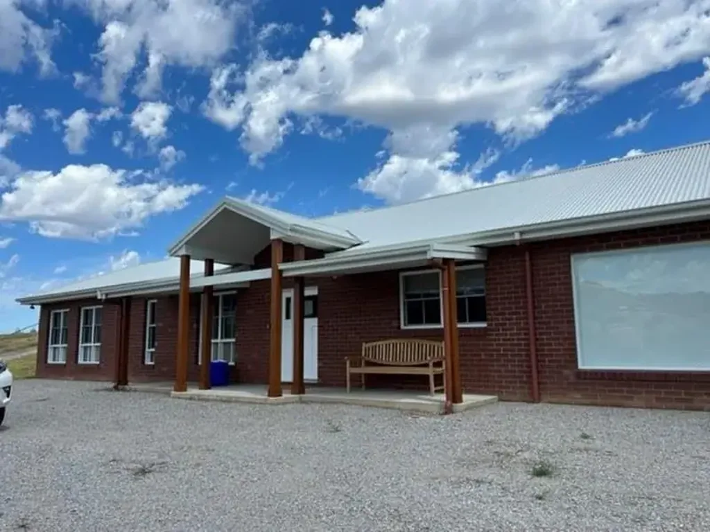 Tamworth Furnished Accommodation- North