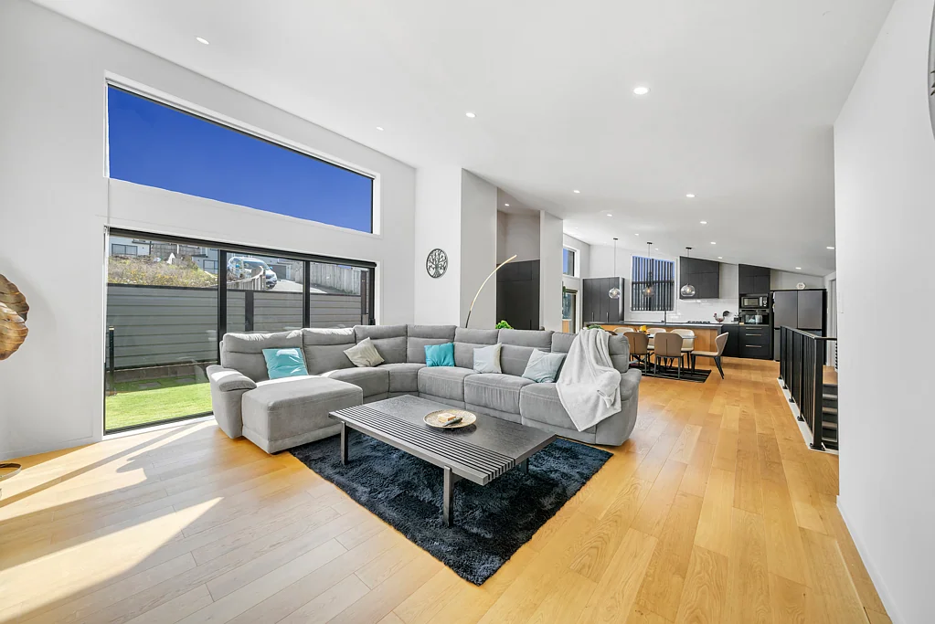 Swanson 4 Slaapkamer Stunning & Solid : A Home to Fall in Love With