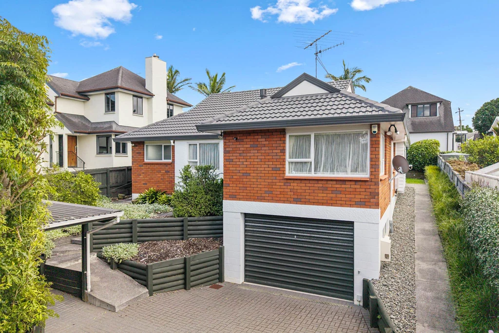 Greenlane 3Zimmer LAST WEEKEND OF OPEN HOMES!