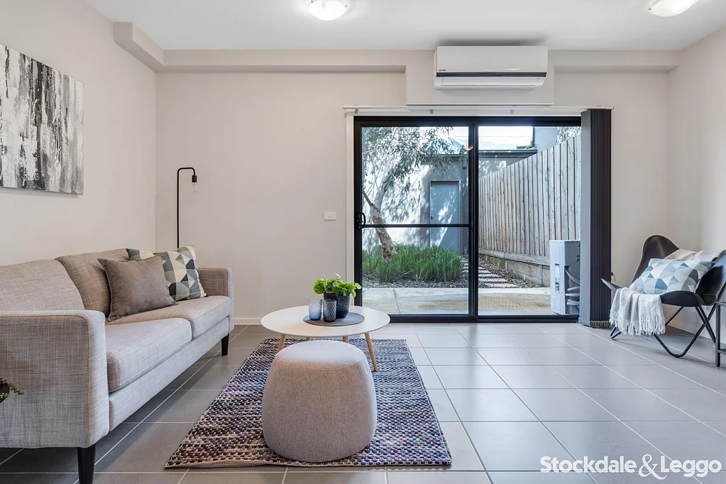 8/20 Hyde Park Avenue, Craigieburn, VIC 3064