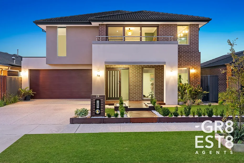 Cranbourne West 5Zimmer Grand Family Living with Versatile Spaces in Cranbourne West