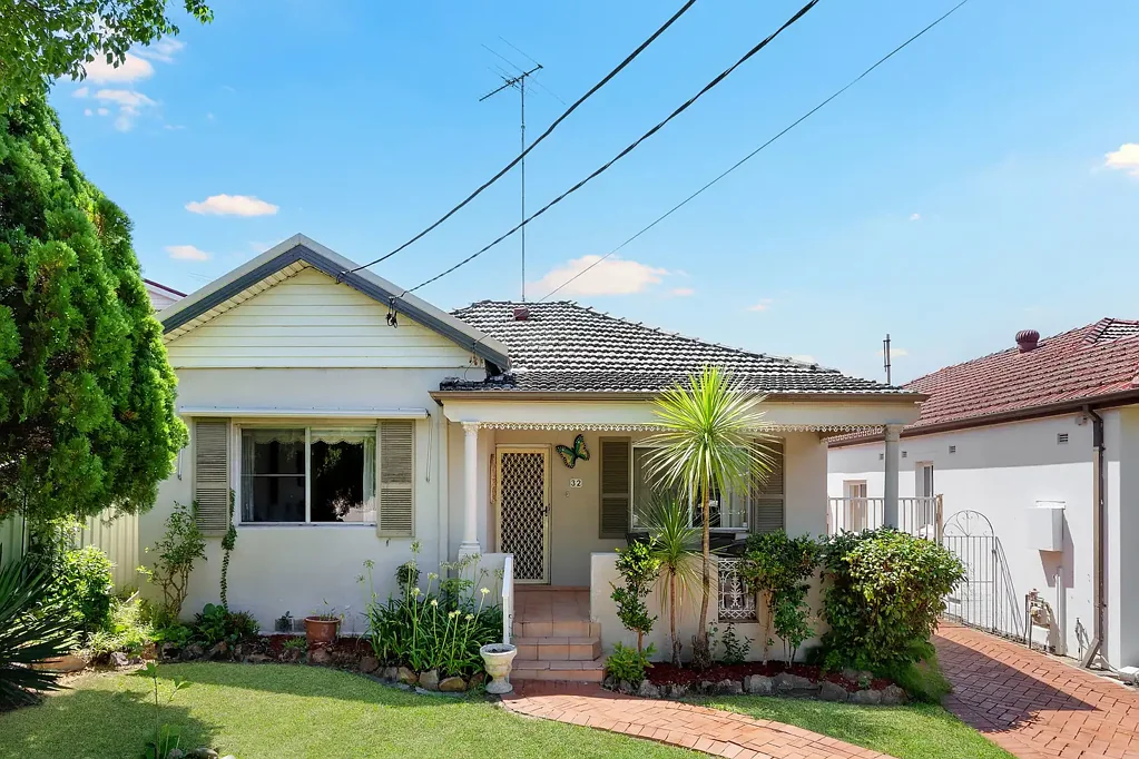 32 Holmwood Avenue, Strathfield South, NSW 2136