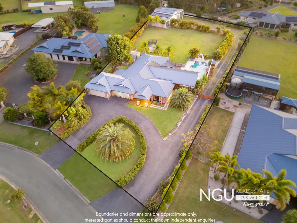 44 Diamantina Circle, Karalee, QLD 4306
