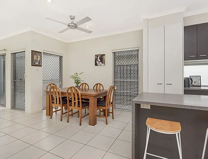 28 Feathertop Circuit, Caloundra West, QLD 4551, 4房, 2浴, 整租独立别墅