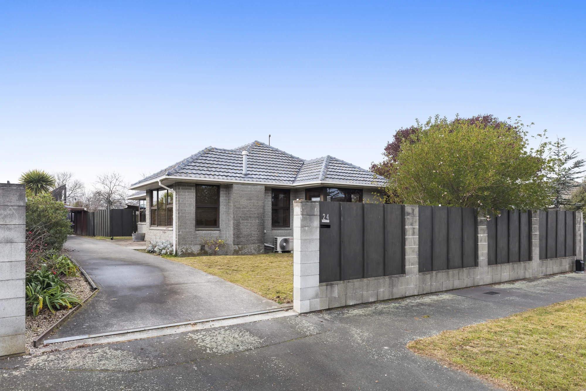 Burwood 3 Slaapkamer Cracker of a First Home