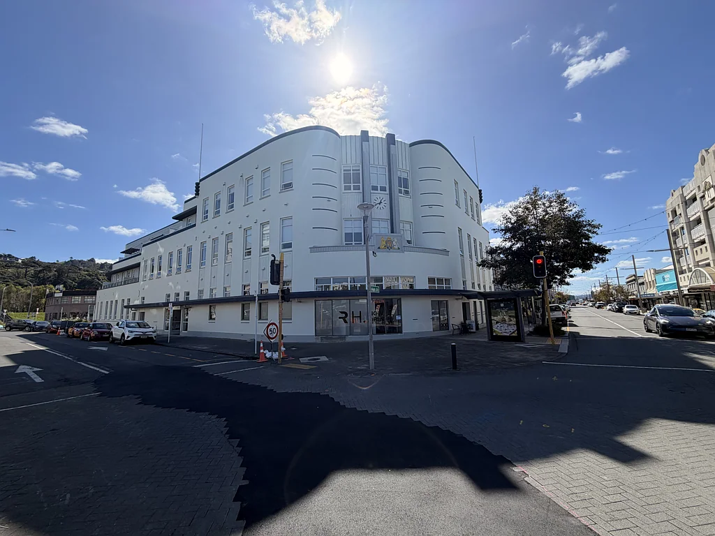 Lower Hutt Functional retail space with hair salon fit out