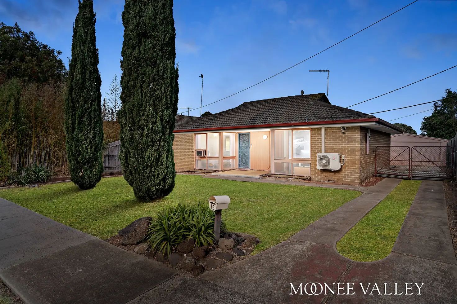 13 Heatherlea Crescent, Keilor East, VIC 3033, 3 રૂમ, 2 બાથરૂમ, House