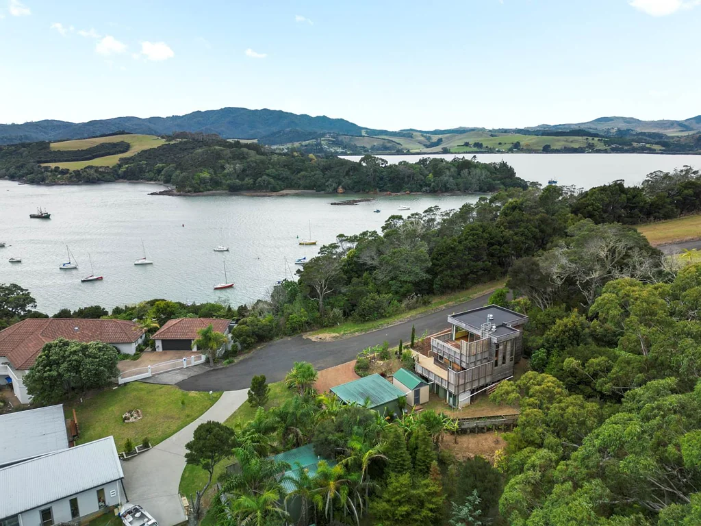 Mangonui 2ਬੈੱਡਰੂਮ Mangonui Magic – Home + Studio + Harbour Views