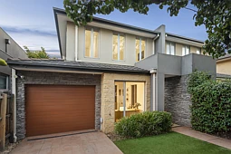 26B Dover Street, Caulfield South