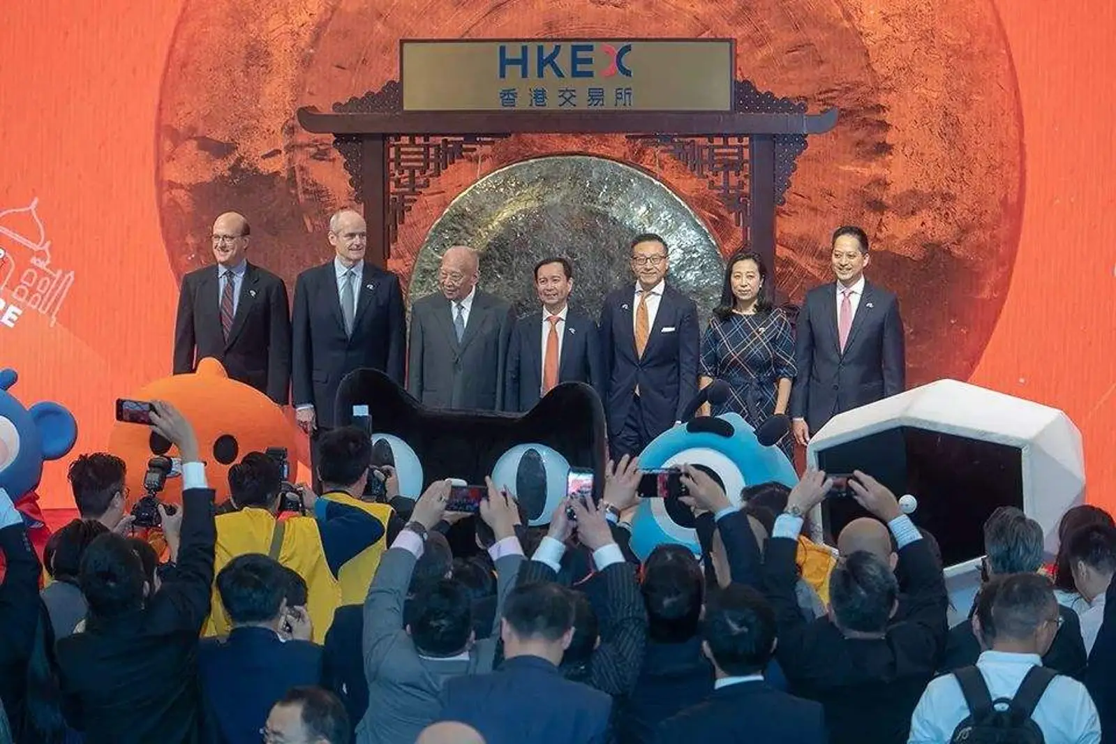“不差钱”的阿里为何赴港二次上市？