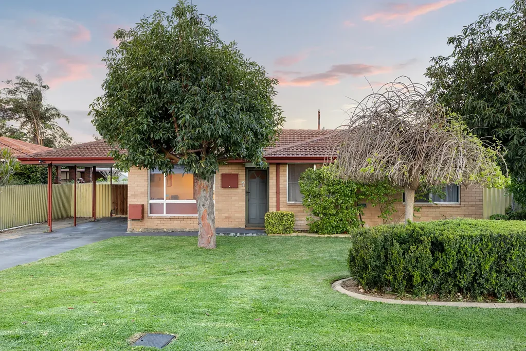 14 Sussex Street, Spearwood, WA 6163