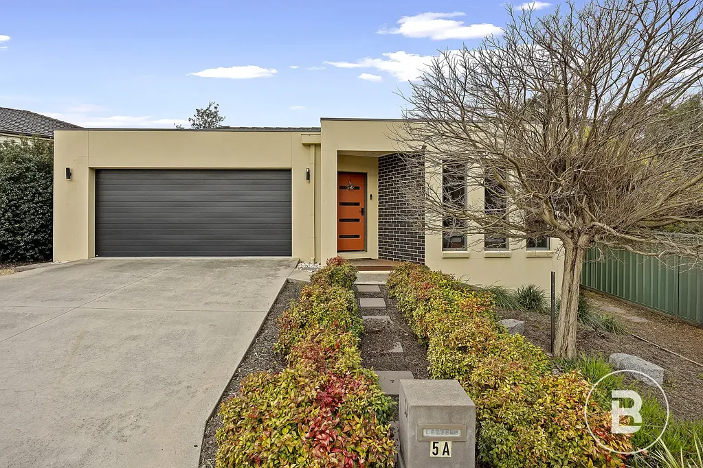Spring Gully 3房  Modern Living in a Quiet Court Location