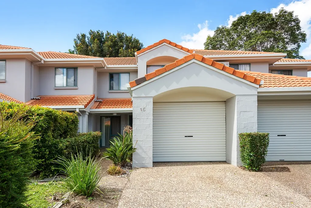 Coomera 3બેડરૂમ Vacant Townhouse in Great Location