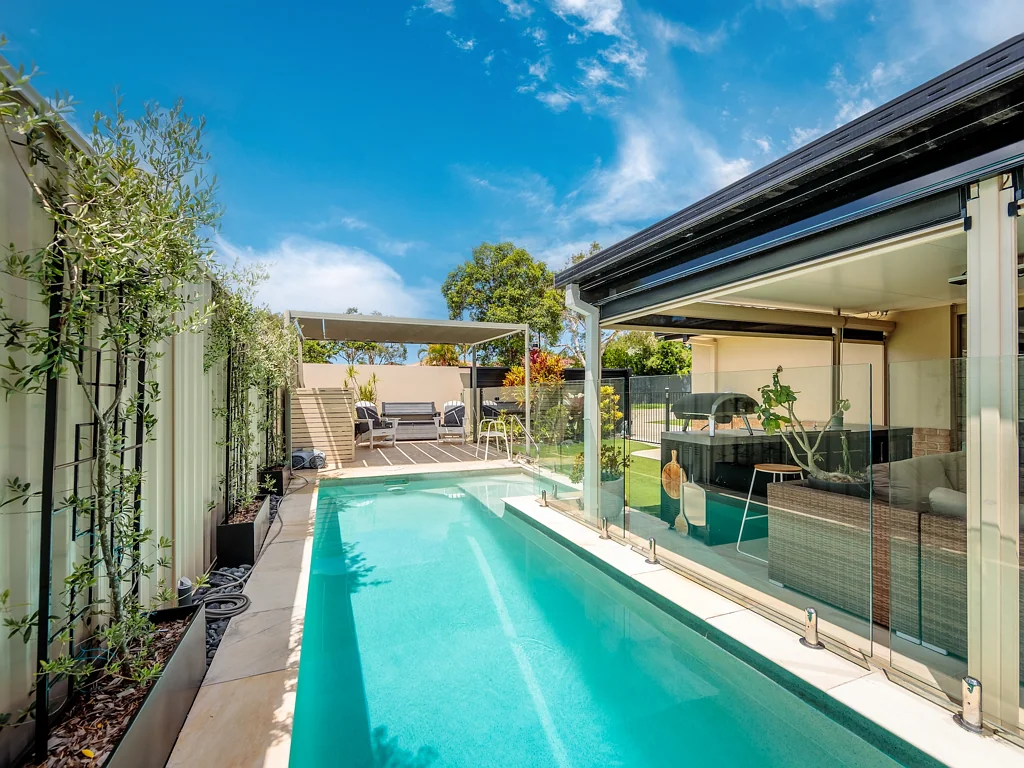 5 Ellis Drive, Mudgeeraba, QLD 4213