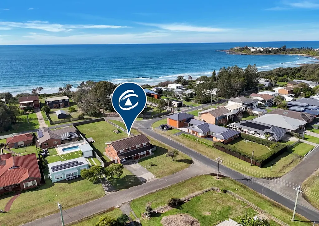Culburra Beach 4 Bedroom ONE FOR THE ASTUTE INVESTOR