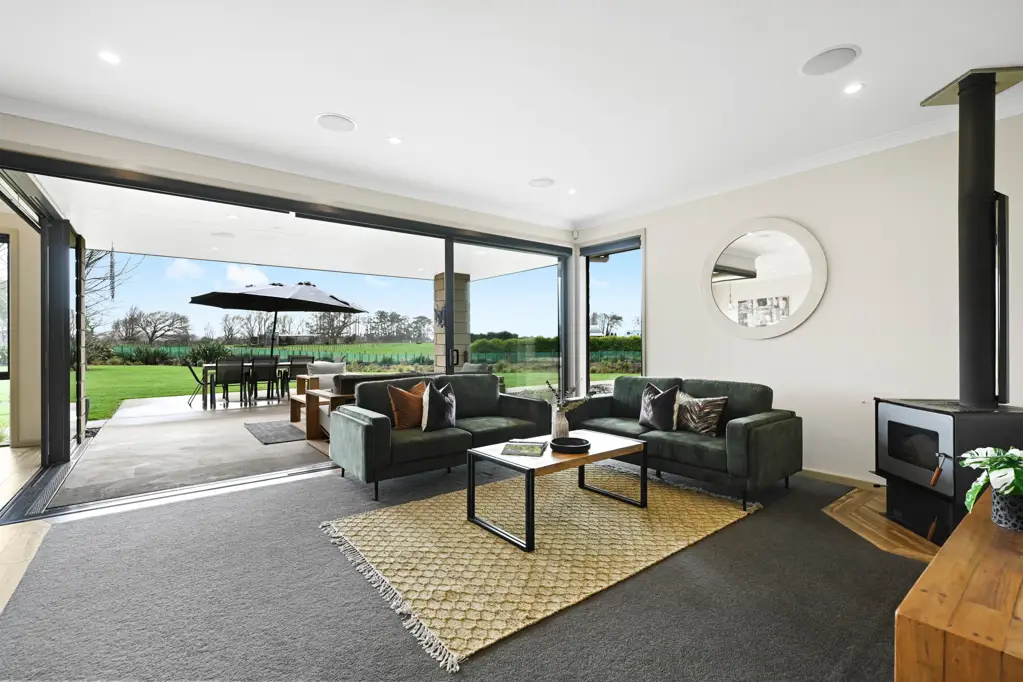 Te Kowhai Private, North facing on 17,000m2