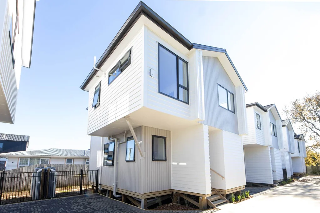 Henderson 3બેડરૂમ Brand-New Standalone Homes – 5 Unique Options!