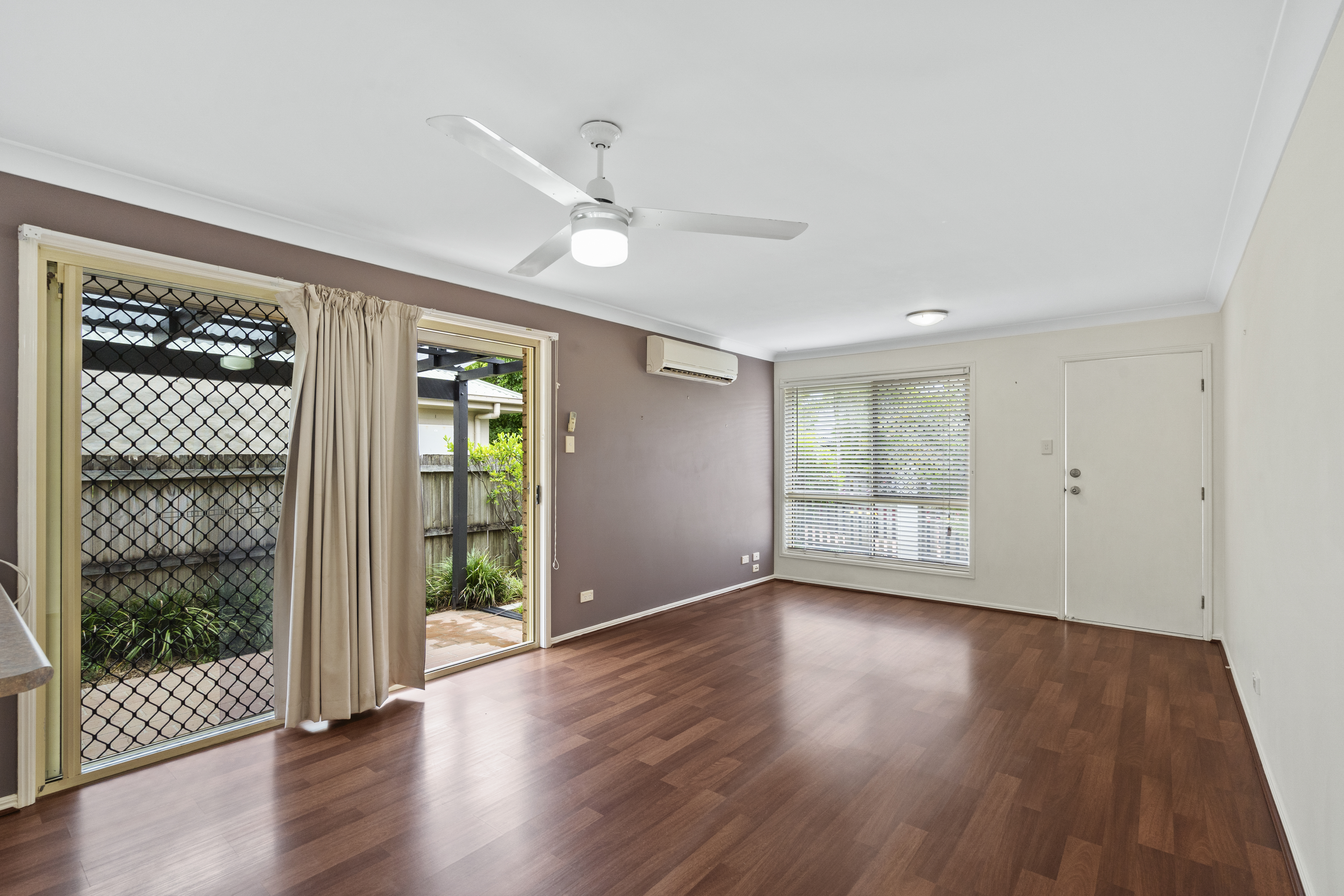 118 HAMILTON RD, MOOROOKA QLD 4105, 0部屋, 0バスルーム, Townhouse