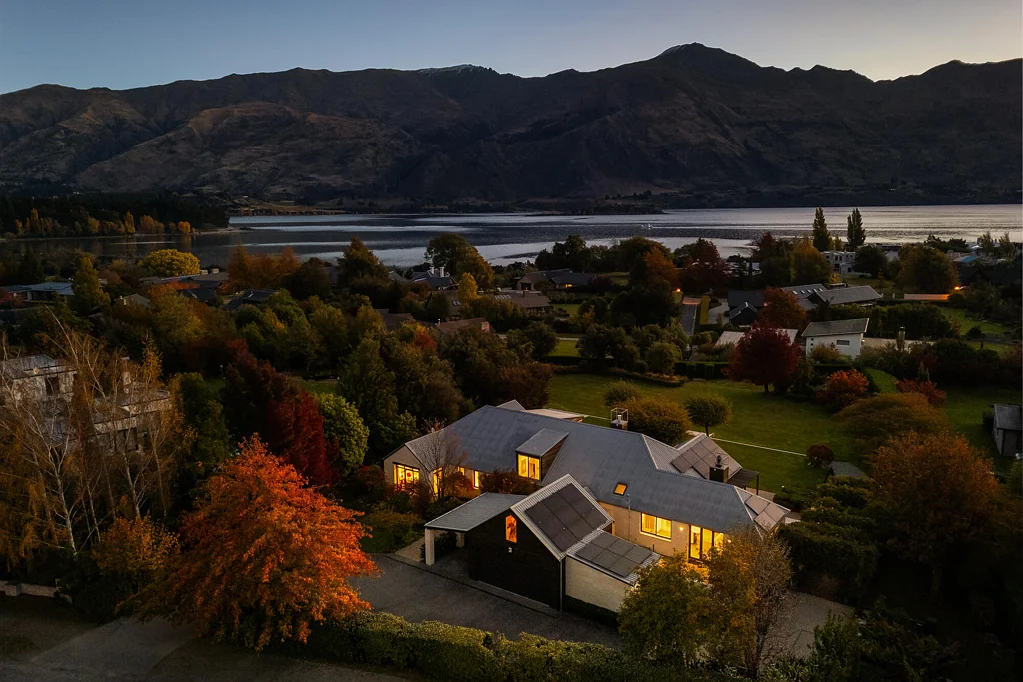 Wanaka 5房  Privacy, presence and position