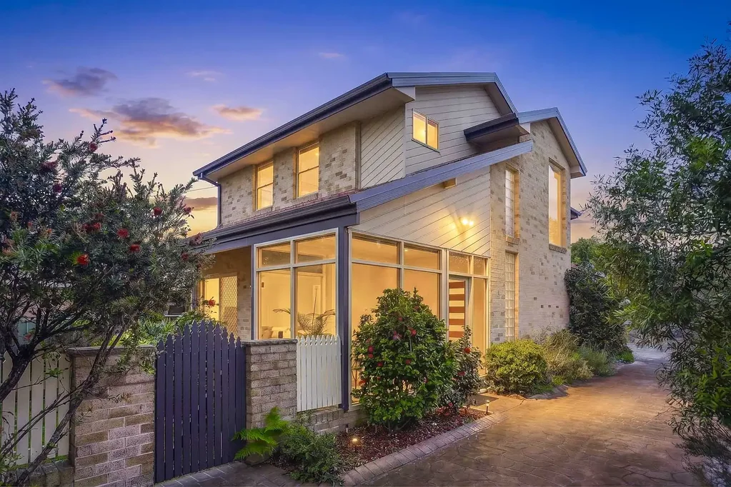 Caringbah 3غرفة نوم House-Like townhome in an Exclusive Boutique Setting
