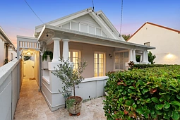84A Bruce Street, Cooks Hill