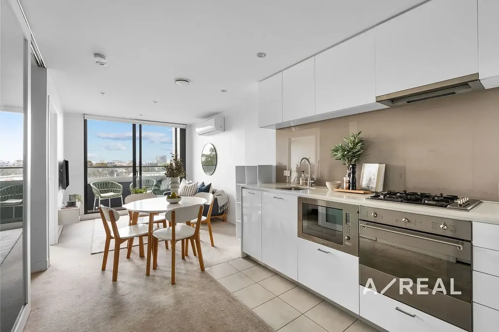 Melbourne 2ਬੈੱਡਰੂਮ Prime Melbourne CBD Investment With 8.5% Rental Yield!